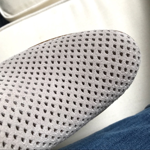 LUCKY BRAND 🍀 S/9.5 - LIGHT GREY SUADE BOOTIES! - Picture 8 of 8